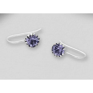 Pendientes Colgantes Minimalistas de Plata de Ley 925 con Amatista Morada Elegante Tallada y Engaste de Oro, Venta al por Mayor - Product Image 1