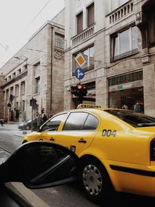 Aplicación de Reserva de Taxis en Bosnia y Herzegovina para Viajes Rápidos y Seguros, Reservas Fáciles, Seguimiento en Vivo, Pagos Seguros, Compatible con Linux/MAC - Product Image 3