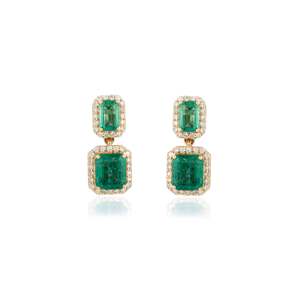 ต่างหูเพชรทรงหยดน้ำประดับมรกตธรรมชาติ ทองคำขาว 18K - Product Image 3
