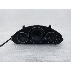 Panel de Instrumentos CLS C219 2004-2006 Usado ORIGINAL A2195401311 - Product Image 1