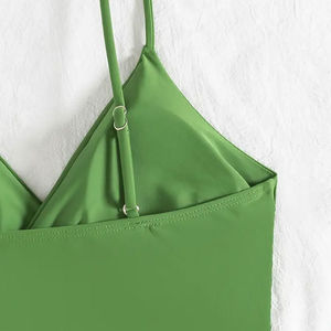 ชุดวอลเลย์บอลชายหาดสีพื้น ระบายอากาศได้ดี ไซส์ใหญ่ บริการ OEM พิมพ์ลายแบบ Sublimation ผ้าโพลีเอสเตอร์ สายปรับได้ - Product Image 6