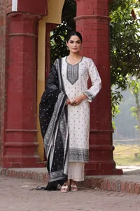 ชุดเซราฟ่า โรซ่า คอลเลคชั่นพรีเมียม ผ้าชุดฤดูร้อนแบบยังไม่เย็บติดกัน - ขายส่งชุดพื้นเมืองแบบดั้งเดิม - วัสดุชุดสไตล์ปากีสถาน - Product Image 6