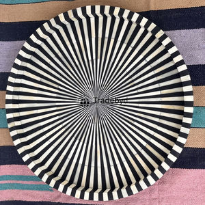 Plateau de service élégant en os incrusté, fait main, décoration de table, accent décoratif Tradebyd - Product Image 2