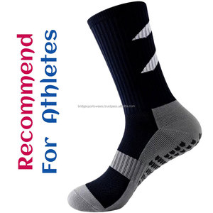 Chaussettes de cricket personnalisées pour hommes, longueur mi-mollet, absorbantes et respirantes - Product Image 4