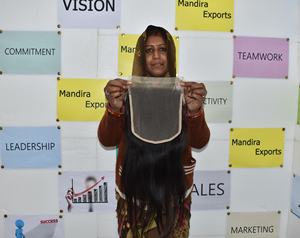 Extensions de cheveux vierges alignés du vendeur sans enchevêtrement noir crépus 7*7 fermeture pas cher droit cheveux humains de temple vietnamien - Product Image 6