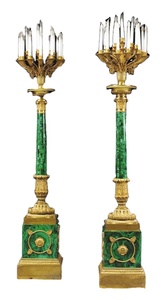 Candelabro de Malaquita y Bronce Dorado, Ecológico, Hecho a Mano, Escultura de Mesa de Macramé con Piedra de Lujo para Uso en Interiores, Estilo Tradicional - Product Image 3