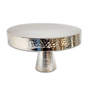 Plato redondo vintage con pedestal para postres, soporte creativo para pasteles de metal dorado martillado para decoración de bodas y hogar. - Product Image 6