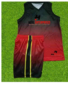 ชุดยูนิฟอร์ม 7 คน 7 ตัว ผ้าโพลีเอสเตอร์ผสมสแปนเด็กซ์ พิมพ์ลายแบบซับลิเมชั่น คุณภาพสูง พรีเมียม สำหรับฟุตบอล 7 คน 7 ตัว - Product Image 1