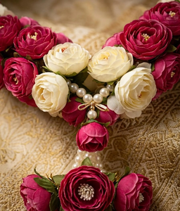 Pink Ivory <b>Rose</b> Artificial Flower Varmala Handmade Bridal Jaimala Wedding <b>Garland</b> Mala for Traditional Indian Wedding Ceremony - Product Image 4