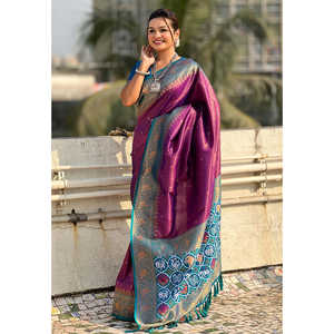 Sari en tissu pur violet Elite Weaves avec tissage contrastant Patola tissé Zari 0,65g pour la mode indienne et pakistanaise - Product Image 1