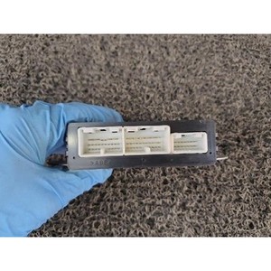 Computadora GS 2005-2007, Puerta de Red Multiplex, Delantera, Usada, OEM 8922230110 - Product Image 3