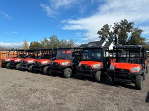ราคาโรงงาน รถอเนกประสงค์ Kubota RTV-X900 2WD ดีเซล 4 จังหวะ เกียร์ 4 ที่นั่ง พร้อมใบรับรอง EPA EEC 800-1000 วัตต์ ความเร็ว 50-75 กม./ชม. สำหรับขับขี่บนทางลาดชัน - Product Image 3