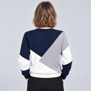 Pull élégant pour femmes, fabriqué avec un tissu tricoté doux et durable, chaud, confortable, léger, respirant, design haut de gamme, pulls de qualité supérieure - Product Image 5
