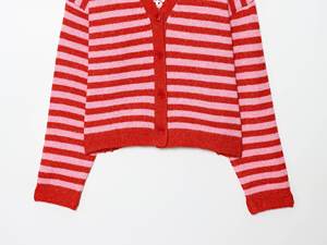 Suéter Cárdigan de Punto Holgado con Apliques y Cuello en V, Estilo Europeo y Americano, Nueva Moda de Invierno para Mujer - Product Image 4