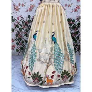 Designer Women's <b>Sets</b> Lehenga Choli with Beautiful Multi-Thread <b>Embroidery</b> - Product Image 4