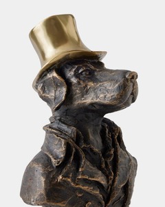 Buste de chien en bronze avec chapeau haut-de-forme, sculpture artisanale décorative de table au design traditionnel pour salon - Product Image 3