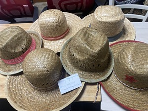 Sombrero de Paja de Hoja de Palma de Origen Directo de Fábrica con Borde Trenzado para Fiestas Casuales, Clubes Nocturnos y Regalos para Invitados - Product Image 1