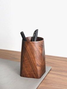 Organisateur de bureau multifonctionnel moderne, léger et écologique en bois pour crayons et stylos - Product Image 2