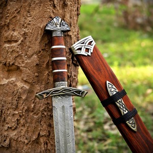 ดาบเหล็กดามัสกัส ดาบไวกิ้งคมกริบ ดาบยุคกลาง ดาบไวกิ้งชาวเหนือ พร้อมปลอกดาบ ของขวัญส่วนตัว ของขวัญเพื่อนเจ้าบ่าว - Product Image 4