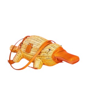 Panier de rangement créatif en rotin en gros, panier tressé décoratif en forme d'oiseau-gibier pour la mode et le rangement domestique - Product Image 1