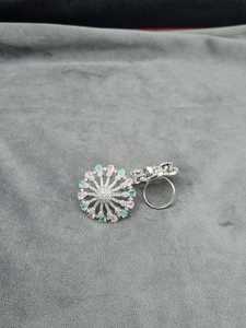 Anillos de Dedo Ajustables con Diseño de Flor y Diamantes Americanos, Chapados en Plata, para Mujer, Proveedor de Anillos para Fiestas y Eventos - Product Image 3