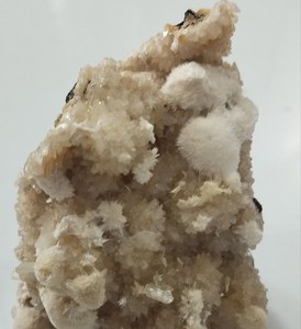 Apophylite Steelbite avec minéraux de Mordenite, spécimen d'Inde (Maharashtra), qualité supérieure, pièces magnifiques pour la décoration intérieure - Product Image 6