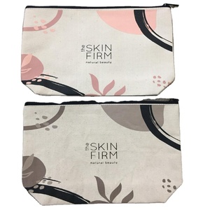 Pochette à cosmétiques avec logo personnalisé 100% coton à fermeture éclair motif de dessin animé en toile multi-usages pour la promotion de cadeaux ou d'emballage - Product Image 1