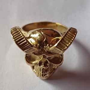 Vente chaude Bague pour femme en acier inoxydable Pierre plaquée or pour la fête de fiançailles Anniversaire chrétien directement d'Inde - Product Image 1