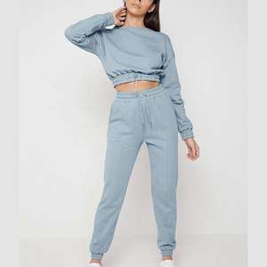 Conjunto Deportivo para Mujer, Invierno 2025, Chaqueta con Capucha y Pantalones de Forro Polar, Color Sólido, Corto, Ecológico - Product Image 1