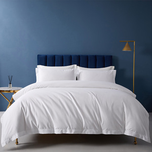 White Polyester Duvet Cover Set Queen Size Breathable <b>Quilted</b> Winter Hypoallergenic Machine Washable <b>Bedding</b> - Product Image 5