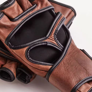 Gants de MMA personnalisés pour adultes, gants de grappling avec protection du pouce, OEM, gants de grappling personnalisés pour hommes à paume ouverte - Product Image 3