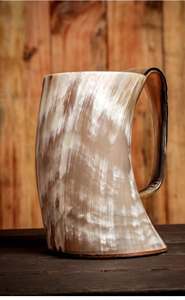 Mug en corne de buffle naturelle, mug à boire en corne véritable, mug à bière de style viking gravé sur mesure pour la maison, les fêtes et le camping - Product Image 4
