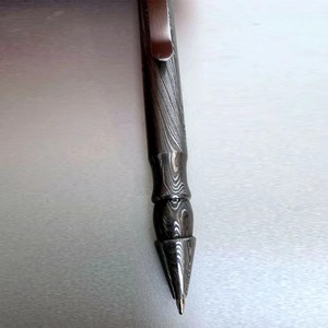Bolígrafo de Acero de Damasco y Fibra de Carbono de Alta Resistencia, Bolígrafo Híbrido de Lujo con Mecanismo de Cierre a Presión, Bolígrafo Profesional para Ejecutivos, para Firmas - Product Image 6