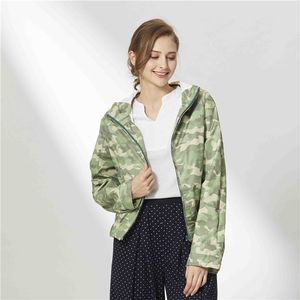 Veste zippée colorée pour femme ODM design à capuche durable pour femme - Product Image 2