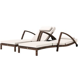 Set di 2 Sdraio da Esterno in Vimini con Schienale Regolabile, Ruote, Cuscini, Braccioli, Telaio in Alluminio, Materiale PE, Beige - Product Image 1