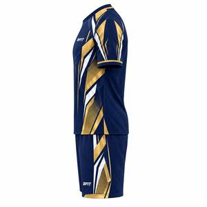 Ensemble uniforme de football homme bleu marine et or, maillot géométrique et short assorti, 100% polyester respirant et à séchage rapide, nom d'équipe personnalisé - Product Image 5