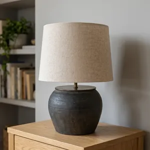Lampe de table en argile artisanale moderne Madera avec abat-jour en tissu naturel, éclairage rustique écologique pour Diwali, salon, chambre à coucher - Product Image 5