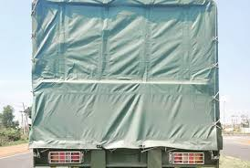 Bâche en HDPE argentée 250 GSM – Couverture industrielle résistante au soleil - Product Image 4