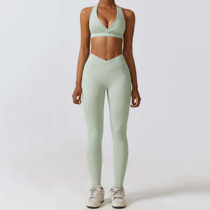 Conjunto de Yoga Personalizado Directo de Fábrica, Ropa Deportiva Premium para Entrenamiento y Running - Product Image 3