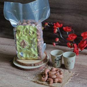 Organic Premium Cashew Nuts Vietnam Wholesale W180 Roasted 12 Months Shelf Life Dong Phu Brand Competitive Price 500g <b>Vacuum</b> <b>Bag</b> - Product Image 2