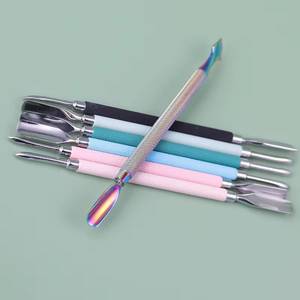 Ensemble de repousse-cuticules en acier inoxydable à double extrémité avec poignées colorées pour outils de manucure - Product Image 2