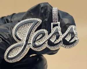 Pendentif Lettre Personnalisé Jess en Argent 925 Plaqué Rhodium avec Moissanite, Style Hip Hop, Breloque Thème, Cadeau Unisexe - Product Image 1