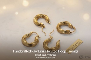 Boucles d'oreilles créoles torsadées plaquées or faites à la main, vagues organiques, épaisses, style bohème, bijoux ethniques tendance pour femmes, vente en gros, Hari Om Creations - Product Image 3