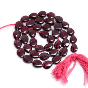 AAA Garnet 5x7mm-6x8mm Smooth Pear Briolette <b>Beads</b> Natural Rhodolite Garnet Semiprecious Gemstone Loose <b>Beads</b> For Jewelry Making - Product Image 5