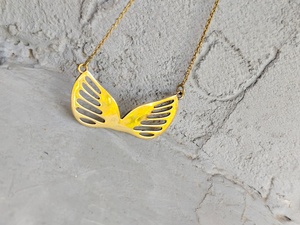 Collier Aile d'Or Minimaliste Pendentif Papillon Bijoux Ailes d'Ange Délicates - Product Image 3