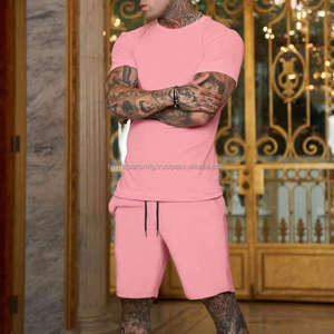 Conjunto de Camiseta y Pantalones Cortos Lisos de Color Sólido con Logotipo Personalizado al por Mayor de Fábrica - Product Image 2