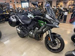 Kawasaki Versys 1000 SE LT+ Adventure Motorcycle, performances de pointe 2023 - Product Image 6