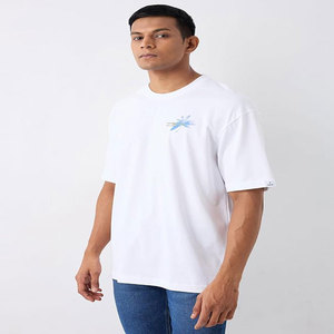 Camiseta Blanca de Manga Corta para Hombre, Cuello Redondo, Corte Regular, Algodón Jersey, Estilo Casual, Transpirable, con Logotipo Estampado en la Parte Delantera - Product Image 3