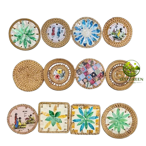 Posavasos Decorativo Premium de Madreperla, Hecho a Mano con Conchas Naturales, para Espacios de Estilo Costero - Product Image 2