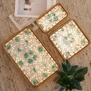 Juego de bandejas de ratán de lujo tejidas a mano con incrustaciones de concha natural MOP para servir en Majlis árabe, Ramadán, Eid y decoración del hogar - Product Image 2